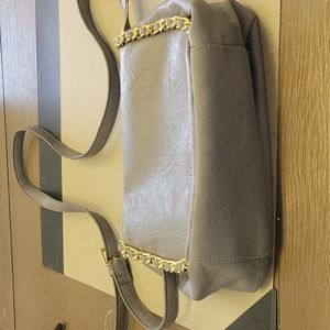 Shoulder purse